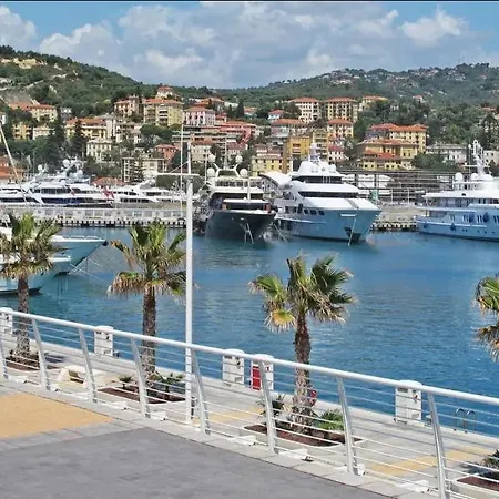 Ancora Apartment *
